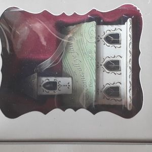 Yuletide Harmony Ornament